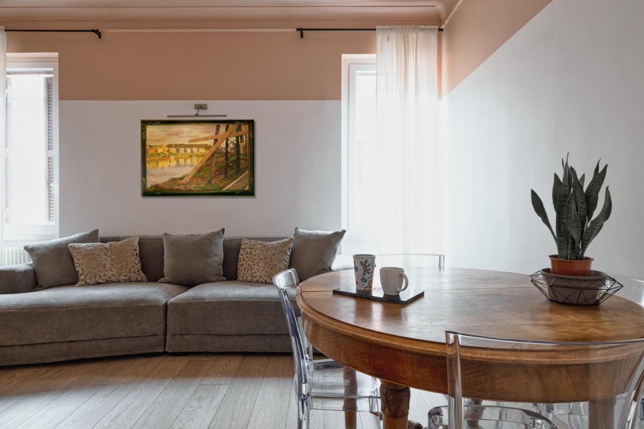 Fontana Di Trevi!! Comfy&Elegant 3Bedroom 2Bath Rome Bagian luar foto