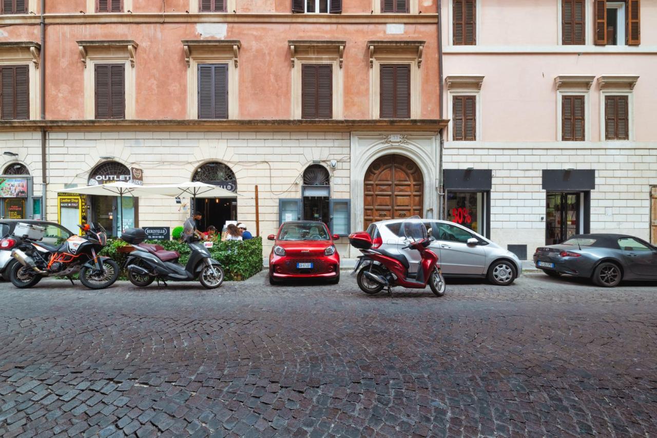Fontana Di Trevi!! Comfy&Elegant 3Bedroom 2Bath Rome Bagian luar foto