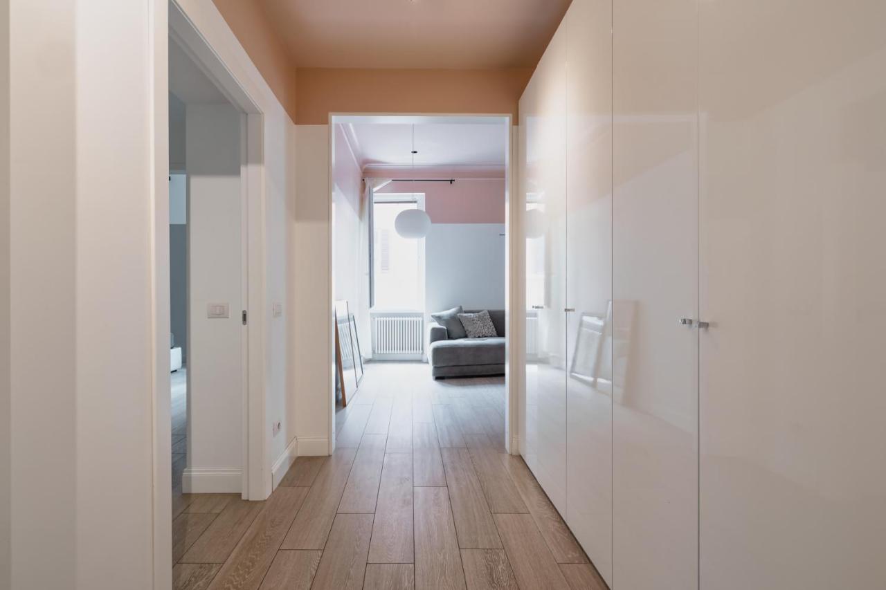 Fontana Di Trevi!! Comfy&Elegant 3Bedroom 2Bath Rome Bagian luar foto