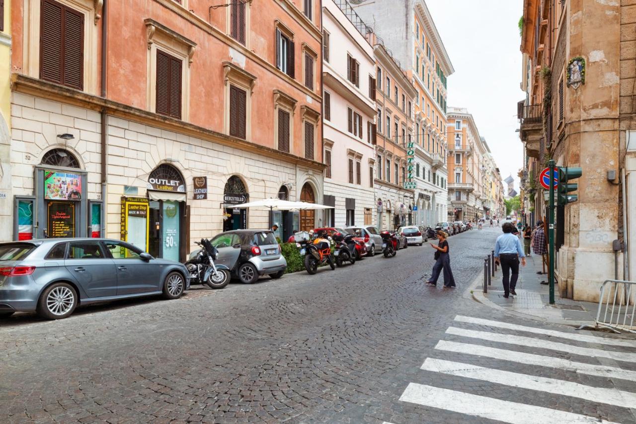 Fontana Di Trevi!! Comfy&Elegant 3Bedroom 2Bath Rome Bagian luar foto