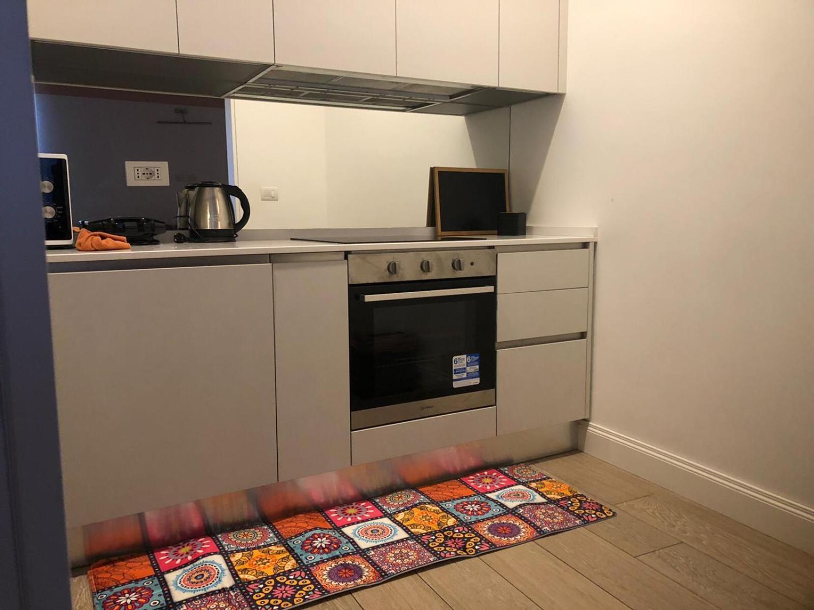 Fontana Di Trevi!! Comfy&Elegant 3Bedroom 2Bath Rome Bagian luar foto